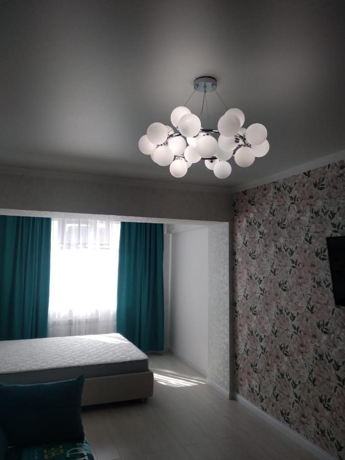 Молодежный Apartment Almaty Exterior photo